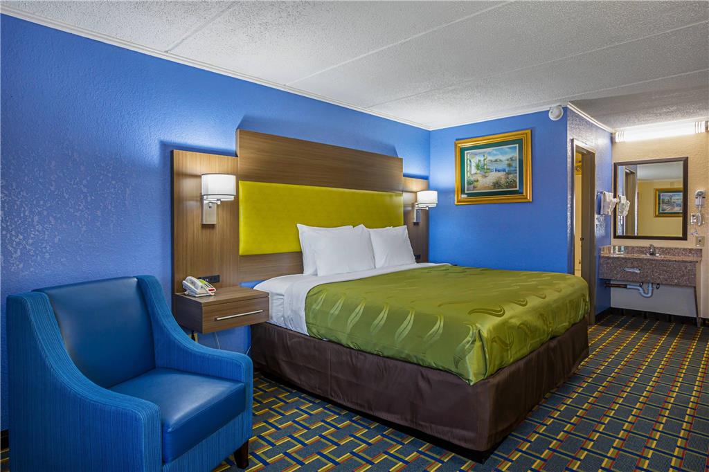 Quality Inn & Suites near Six Flags East - photo 11