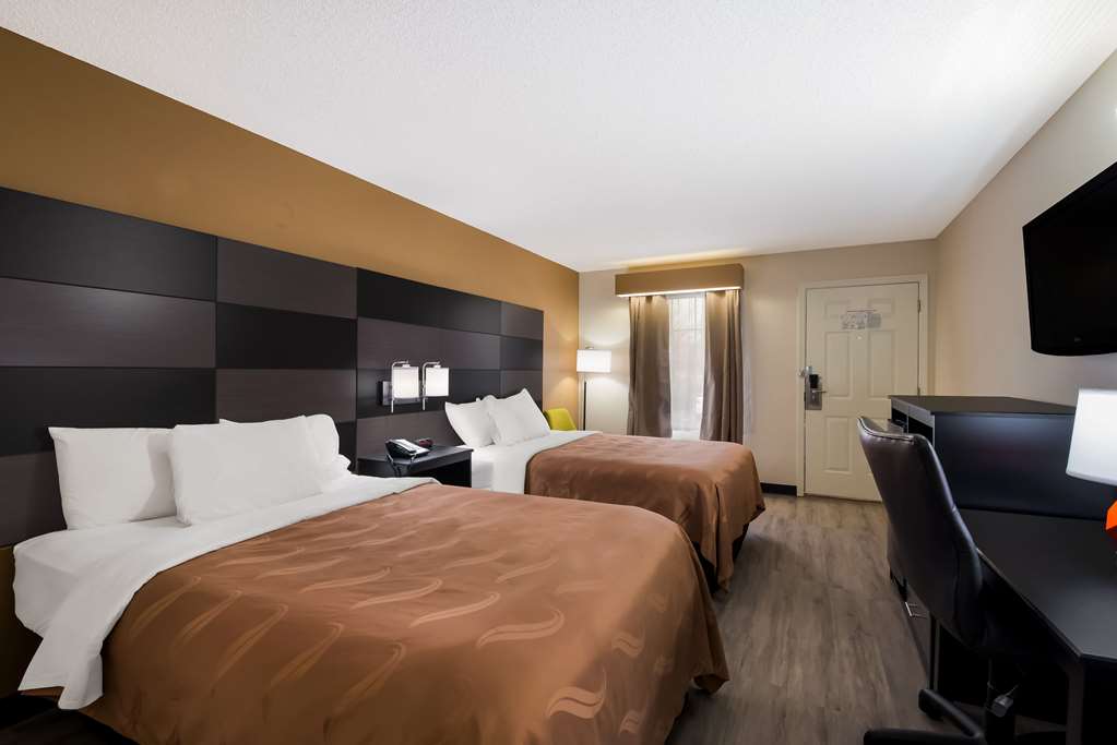 Quality Inn Johnson City I 26 exit 17 - photo 3