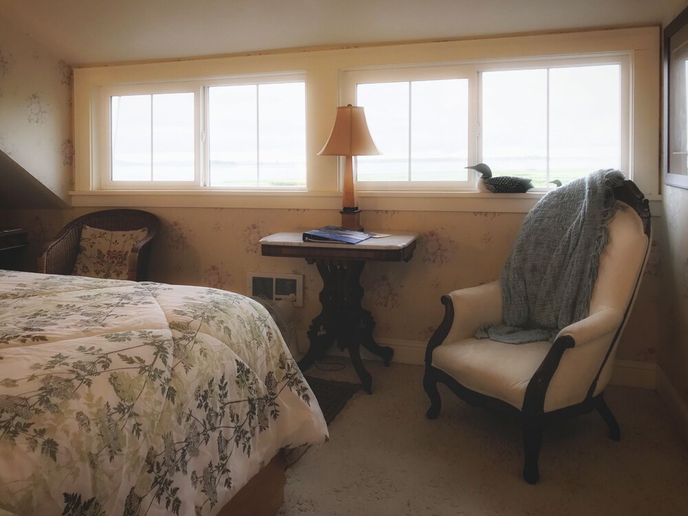 China Beach Retreat - photo 6
