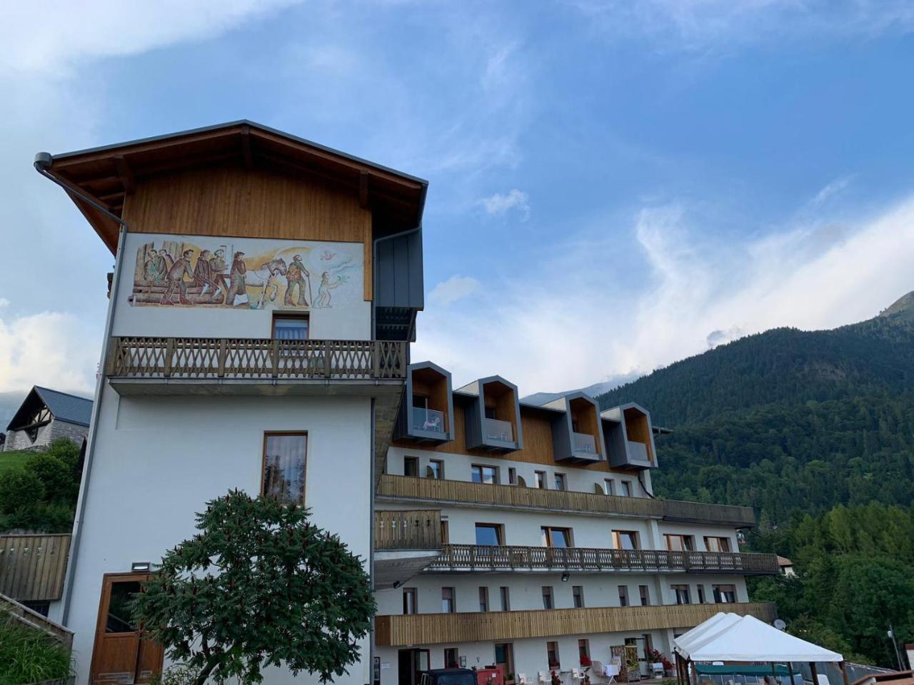 Albergo Croce d’Aune pet-friendly hotel Pedavena