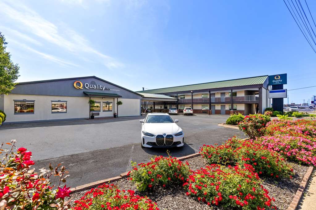 Quality Inn Lawrenceburg — hotel in Lawrenceburg