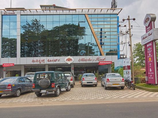 Minister’s Kourt Hotel in Kushalnagar, India