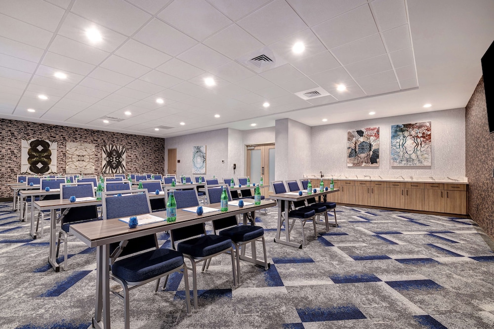 Home2 Suites by Hilton Blythewood SC - photo 87