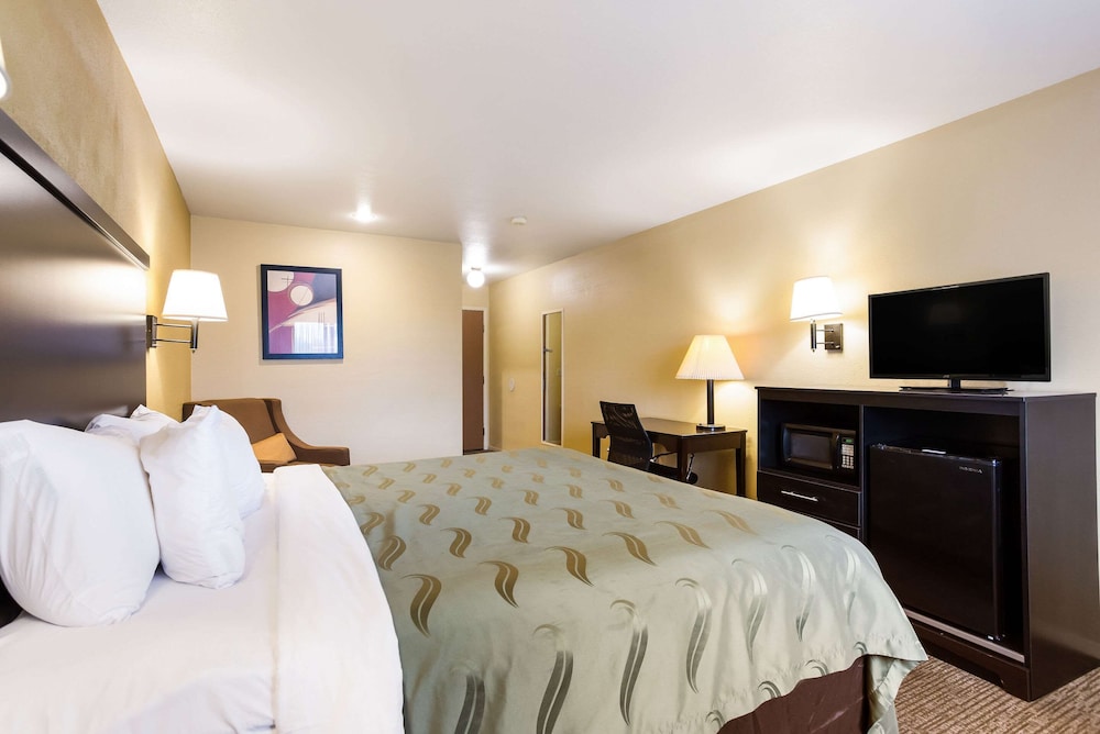Quality Inn Airport Boise Airport - photo 25