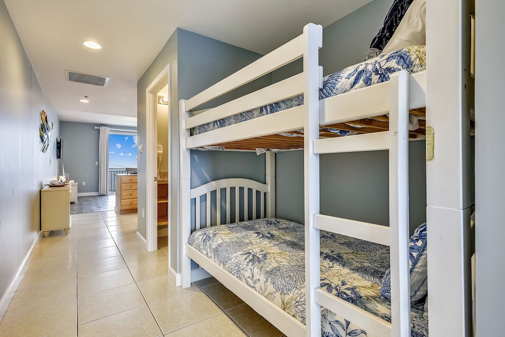 Splash Beach Resort by Book That Condo - photo 59