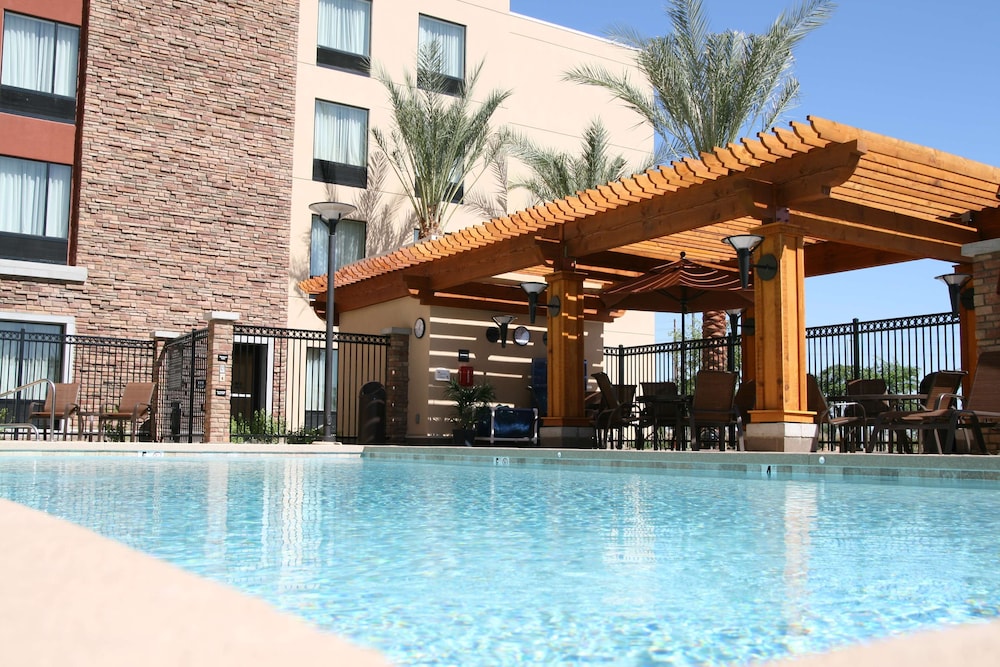 Hampton Inn & Suites Phoenix Chandler Fashion Center AZ - photo 19
