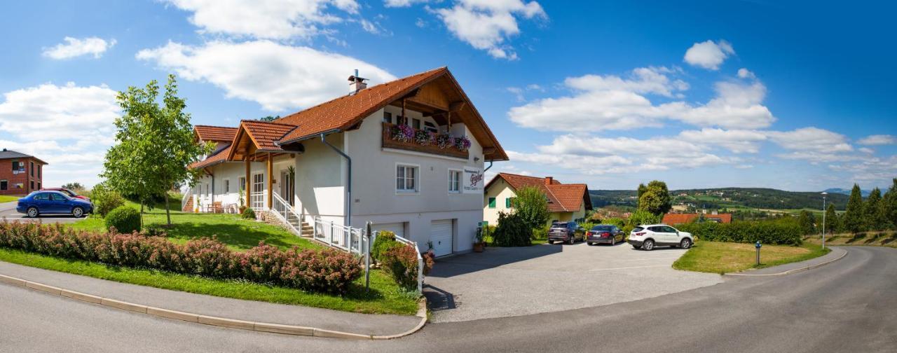 Thermenpension Gigler — hotel in Bad Waltersdorf