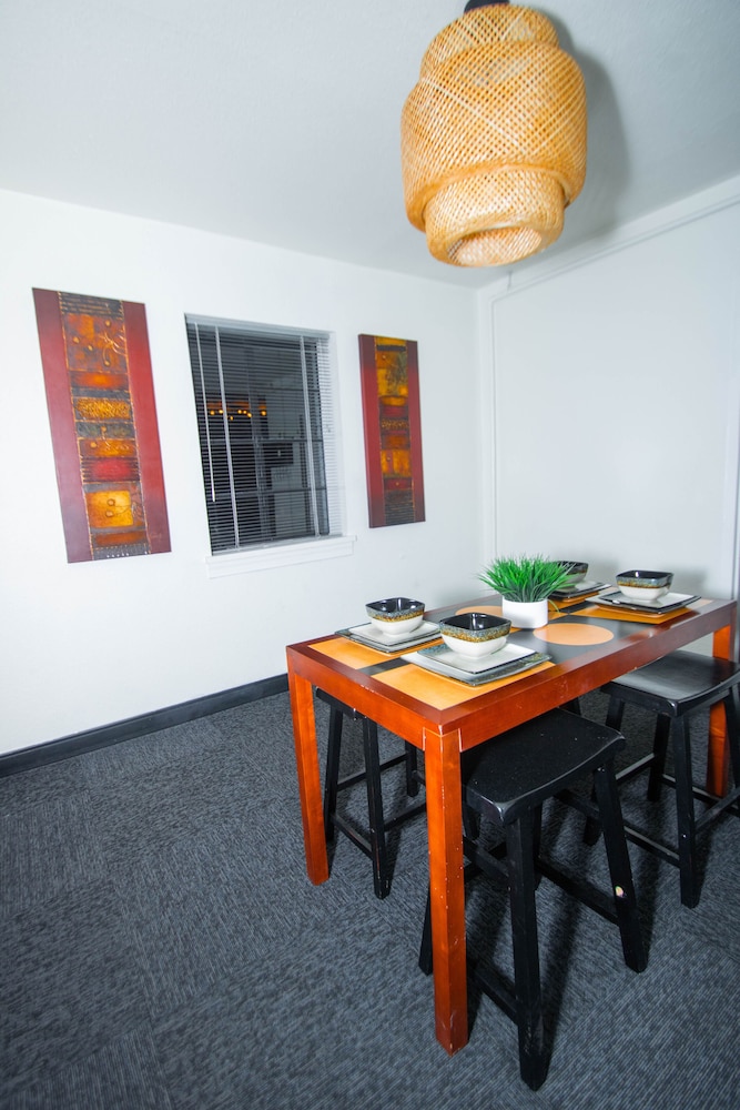 Vintage Elegance Condo Steps Away From Casino Hot Springs - photo 25