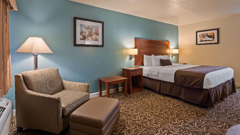 Best Western Regency Inn & Suites - photo 7