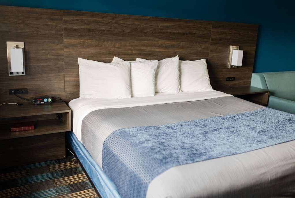 Travelodge by Wyndham Escanaba - photo 13