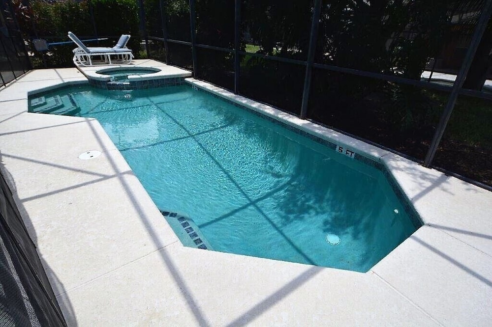 Huge 6 bed Emerald Is Resort Elite Vacation Homes - photo 23