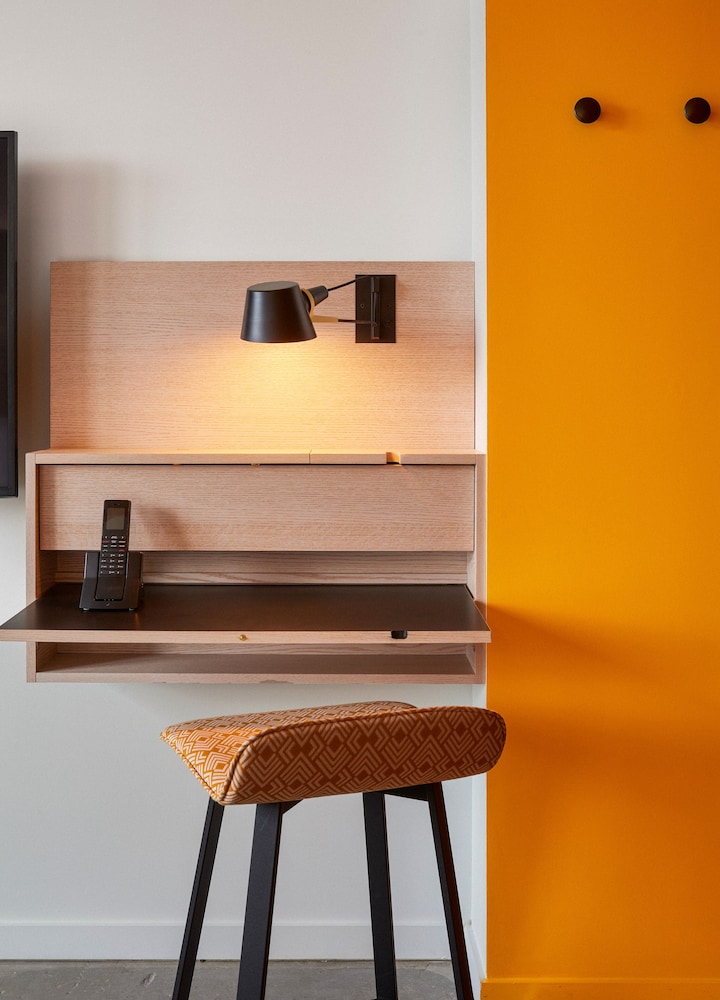 Radio Hotel - photo 9