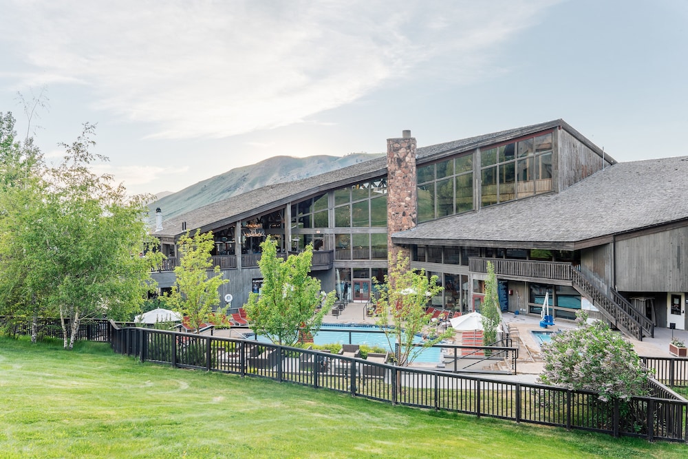 Snow King Resort Hotel & Luxury Residences - photo 121