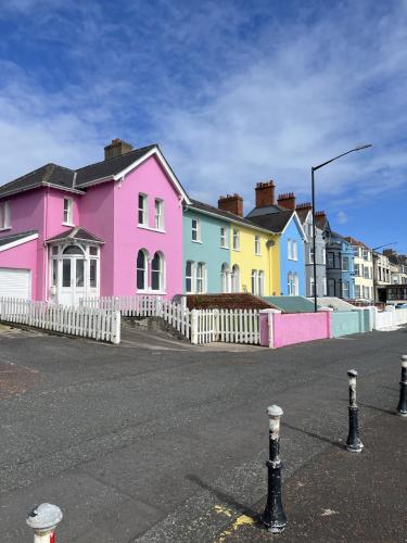 Marine Parade — Whitehead — photo 5