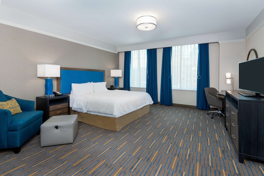 Hampton Inn & Suites Buffalo Downtown - photo 7