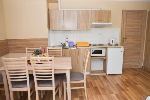 Apartament przy strumyku — 4-Star Luxury Hotel in Koscielisko, Poland