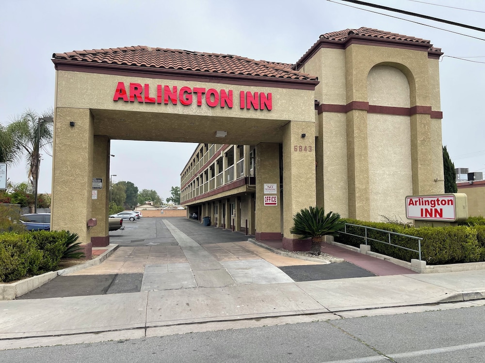 Arlington Inn in Riverside, United States