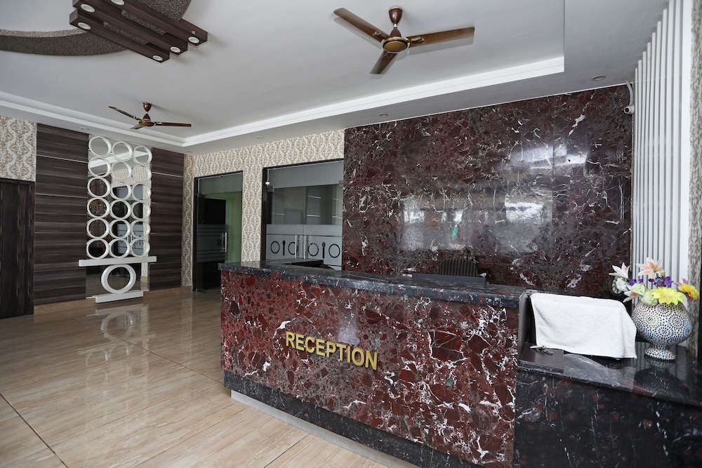 OYO 19514 Hotel Park Regency in Bharatpur, India