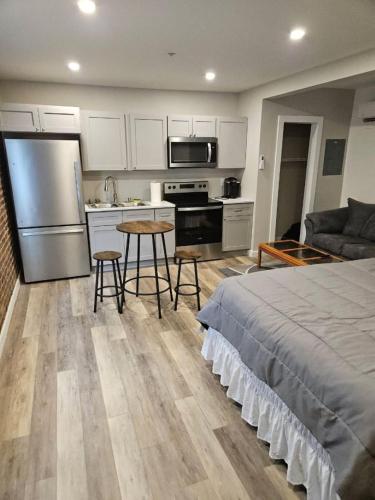 728 E. Broadway Ave. Unit 204 Maryville TN. — 4-Star Luxury Hotel in Maryville, United States
