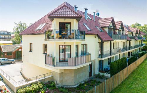 1 Bedroom Lovely Apartment In Lukecin — 4-Star Luxury Hotel in Pobierowo, Poland