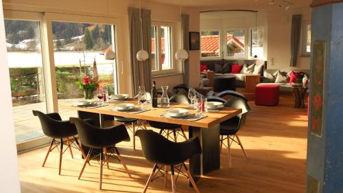 Fellhorn Ferienwohnungen — 4-Star Luxury Hotel in Oberstdorf, Germany