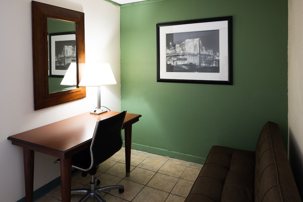Select Inn Murfreesboro - photo 22