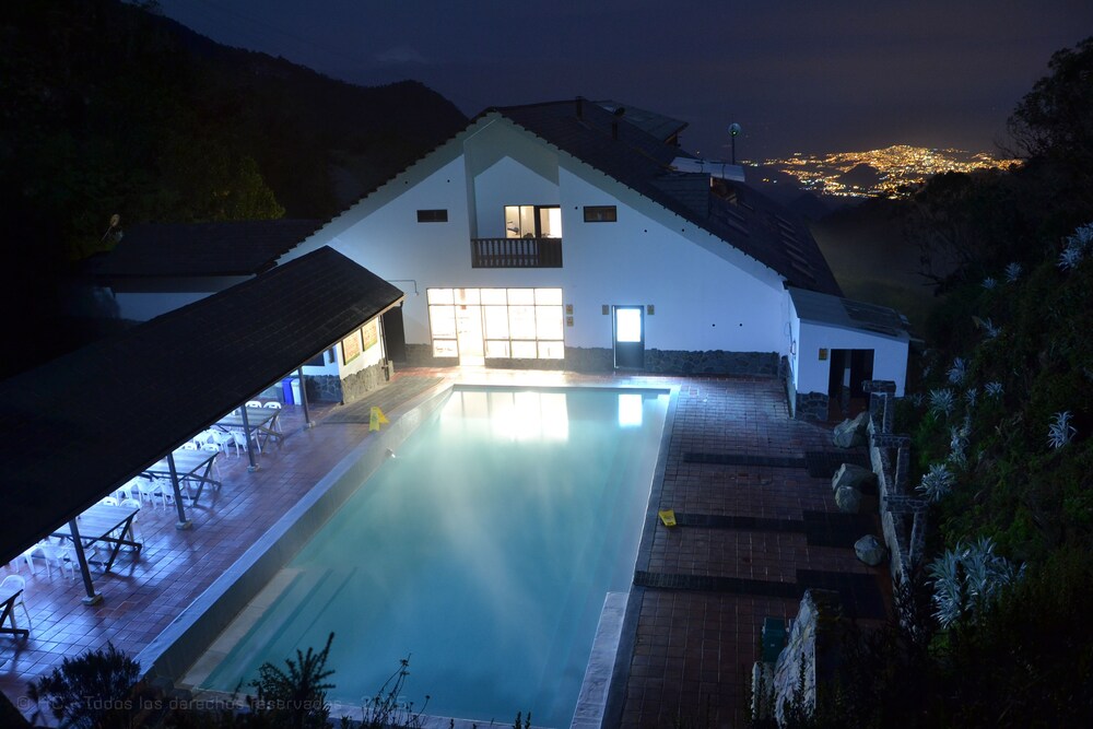 Hotel Termales Del Ruiz — hotel in Villamaria