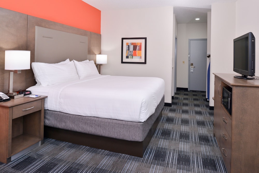 Holiday Inn Express Clanton by IHG - photo 6