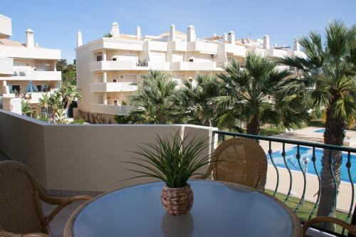 Vila Rosal Margarida Apartment — 4-Star Luxury Hotel in Albufeira, Portugal