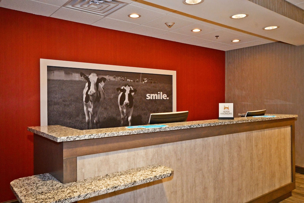 Hampton Inn Pulaski - photo 2