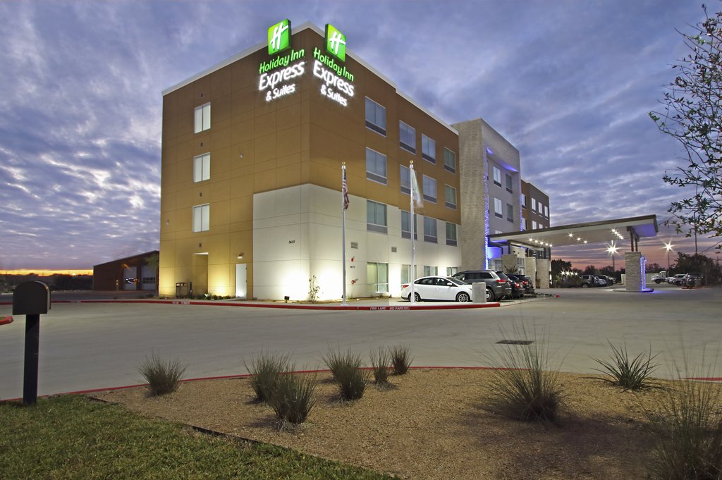 Holiday Inn Express & Suites Brookshire Katy Freeway by IHG — hotel in Brookshire