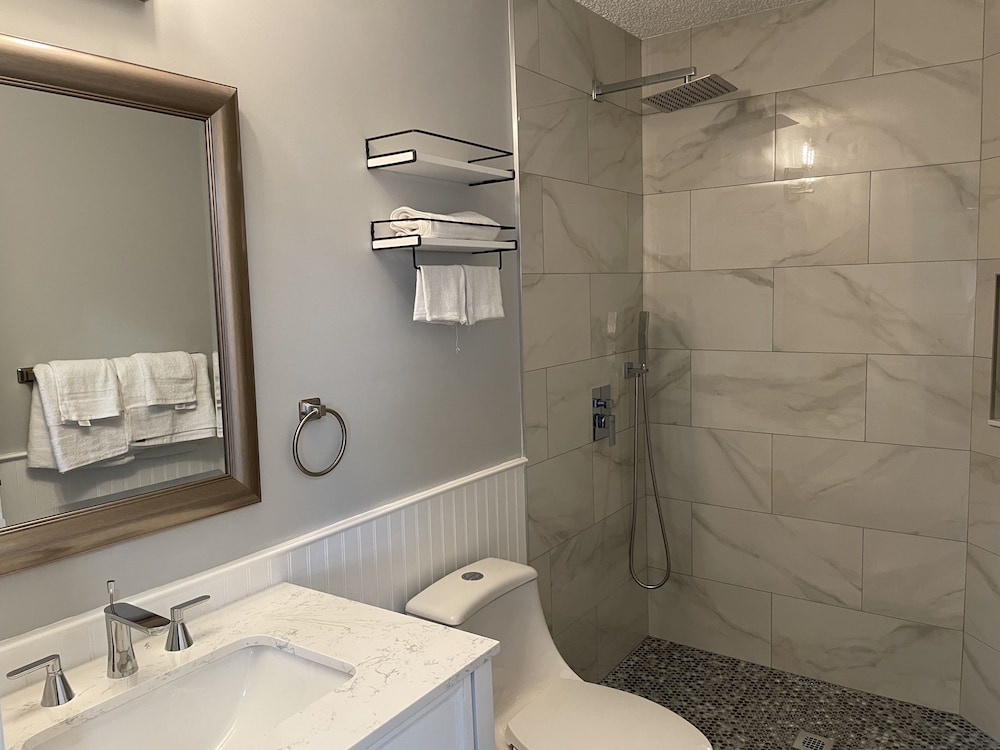 Sunny Palms Inn - photo 24