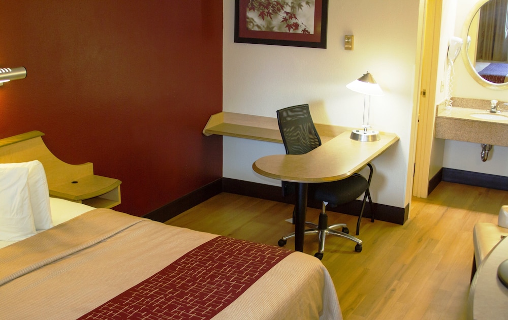 Red Roof Inn Princeton Ewing - photo 14
