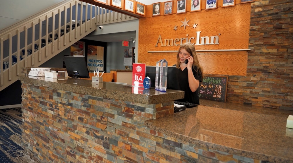 AmericInn by Wyndham Chippewa Falls - photo 3
