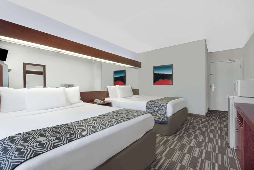Microtel Inn & Suites by Wyndham London - photo 9