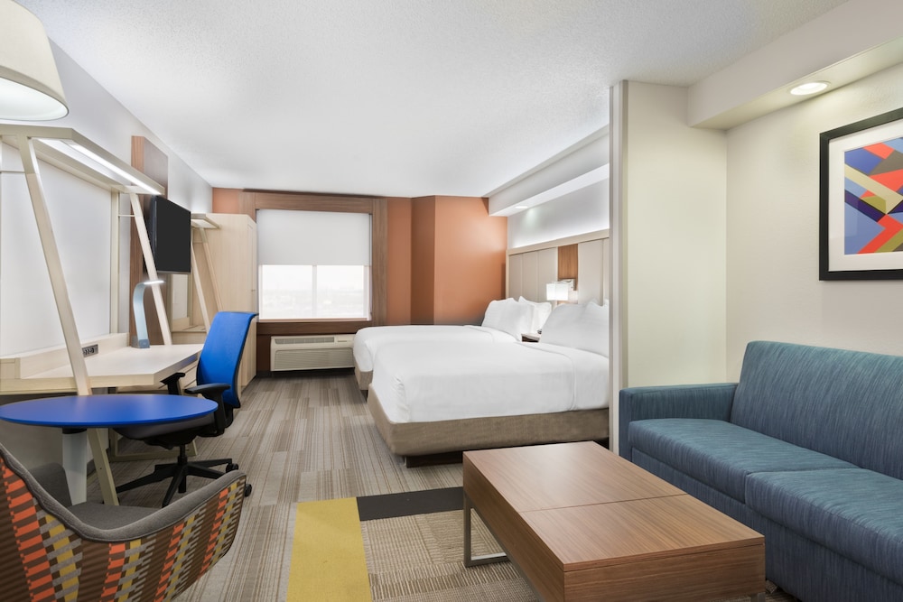 Holiday Inn Express & Suites Nearest Universal Orlando by IHG - photo 8