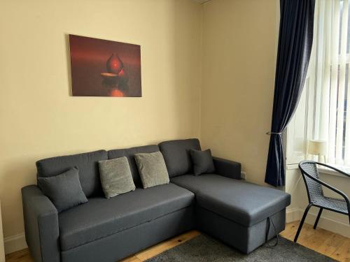 105 Nelson Street — 4-Star Luxury Hotel in Largs, United Kingdom