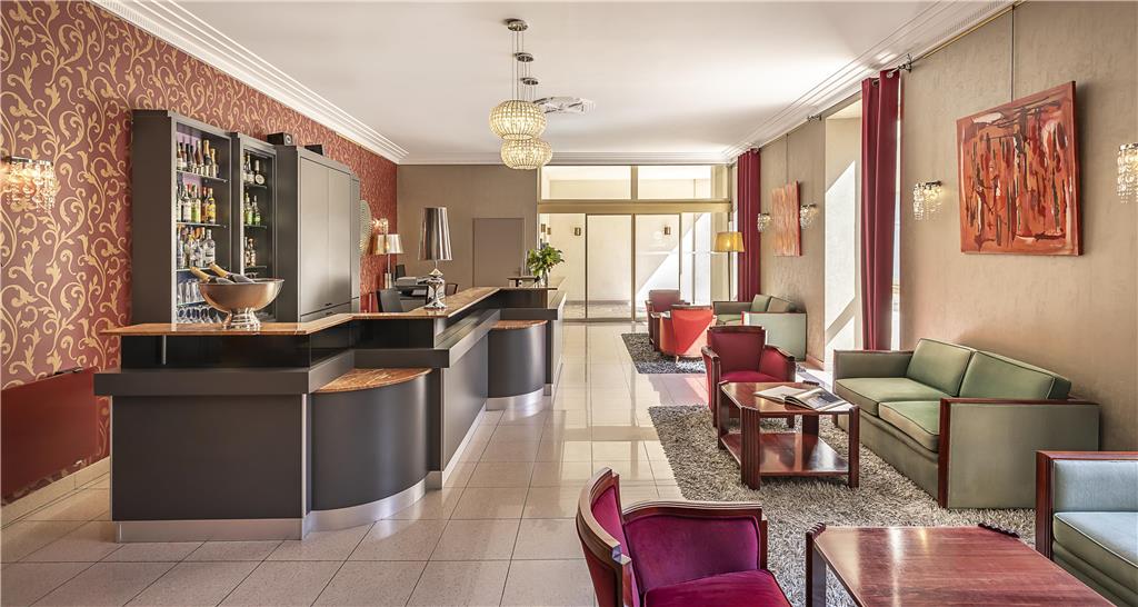 Best Western Plus Poitiers Centre Le Grand Hotel in Poitiers, France