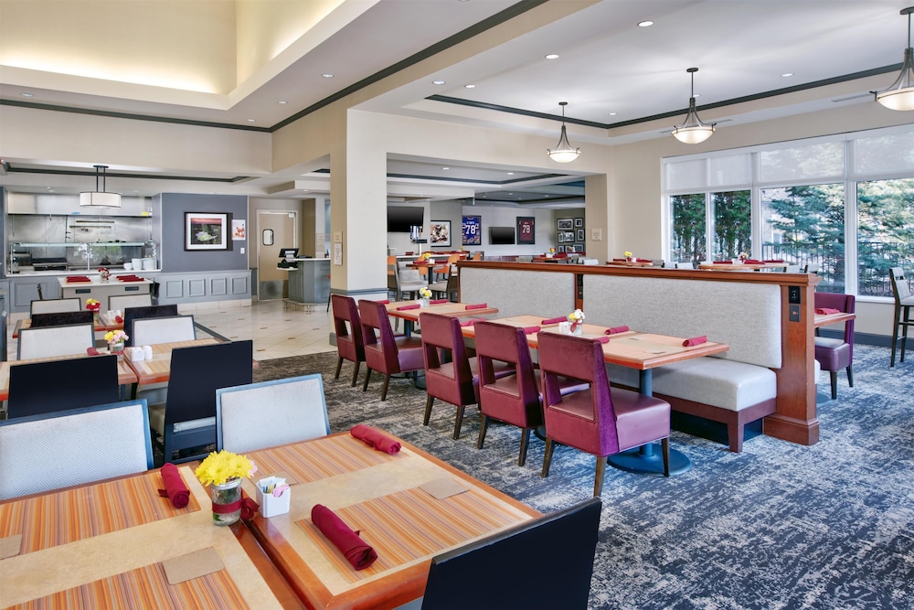 Hilton Garden Inn Blacksburg University - photo 23