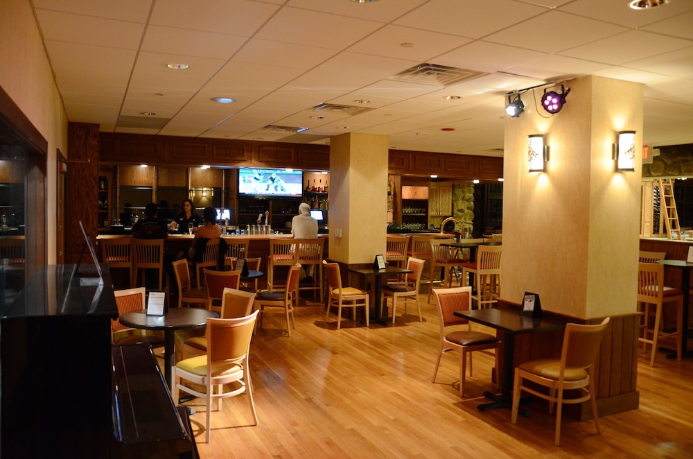 Overlook Lodge at Bear Mountain - photo 27