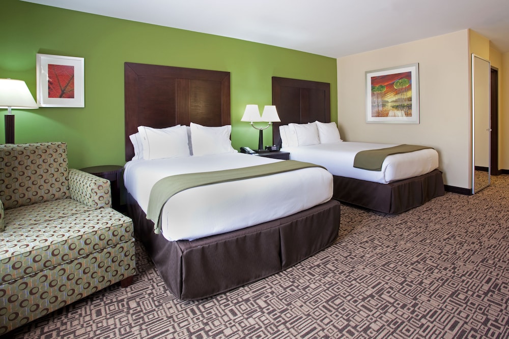 Holiday Inn Express Hotel & Suites Richfield an IHG Hotel - photo 3