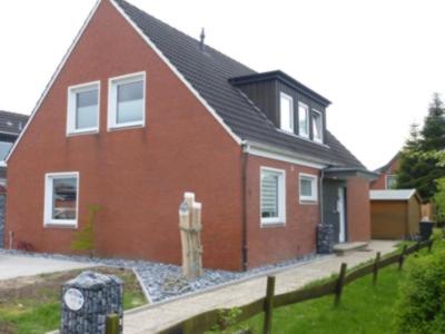 Appartementhaus Robbe Lee — 4-Star Luxury Hotel in Neuharlingersiel, Germany
