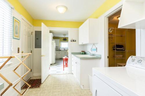 Tar Healin by Oak Island Accommodations - photo 39