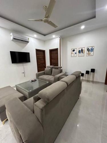 Chic homes in sector 82