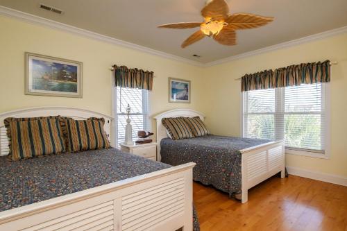 Coastal Living by Oak Island Accommodations - photo 23