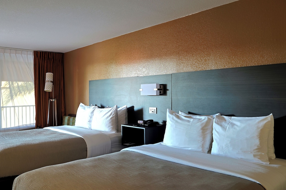 Quality Inn Kennedy Space Center - photo 20