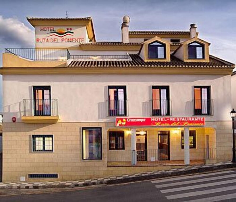 Hotel Ruta del Poniente - carbon neutral hotel in Loja