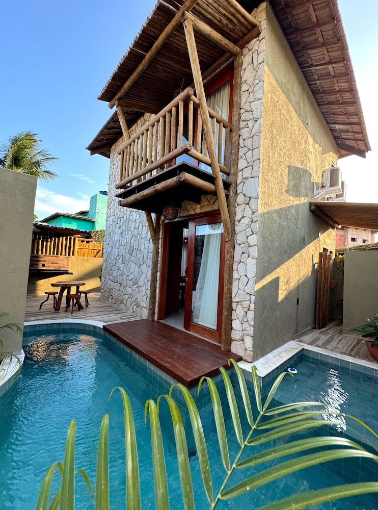 Malie Bangalô — hotel in Barra De Santo Antonio