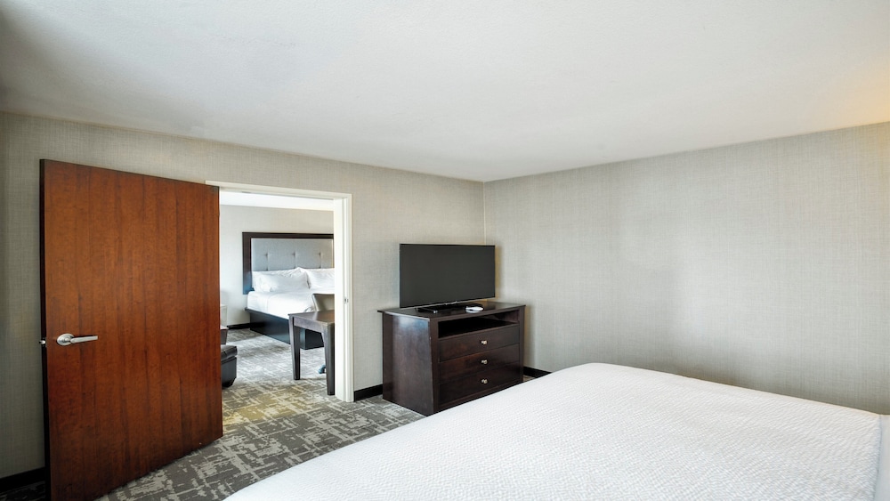 Holiday Inn West Yellowstone by IHG. - photo 74