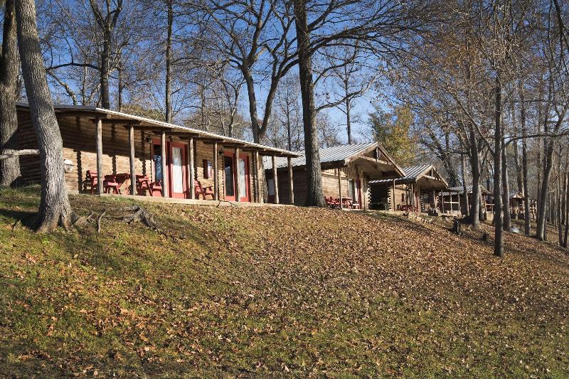 Lindsey s Resort - photo 7